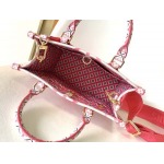 2025年12月8日入荷ヴィトン バッグM22976OnTheGoGiant Monogram Monogram25 x 19 x 11.5 cm 高品質新作/誕生日プレゼント