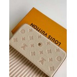 2025年12月8日入荷ヴィトン バッグM83025 M15968 M69977 M80428 M82047M81759 M82349M82480 M64064M82363 M68697M67856 M64099 M63700Pochett