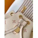 2025年12月8日入荷ヴィトン バッグM13656163 Nano NoMonogram19 x 15 x 10Q800 高品質新作/誕生日プレゼント