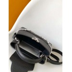 2025年12月8日入荷ヴィトン バッグM12345 M12279 M11908 M11906 Capucines BBTrilogy TaurillonMonogram 270高品質新作/誕生日プレゼント