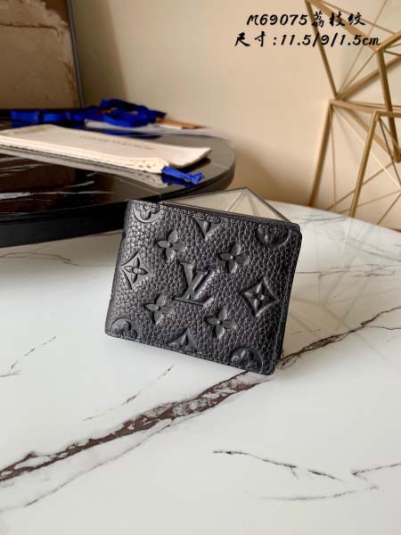 2025年12月8日入荷ヴィトン財布M69075 Multi...