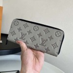 2025年12月8日入荷ヴィトン財布M14784 Zippy Monogram Shadow Monogram10 x 20 x 2 cm 高品質新作/誕生日プレゼント