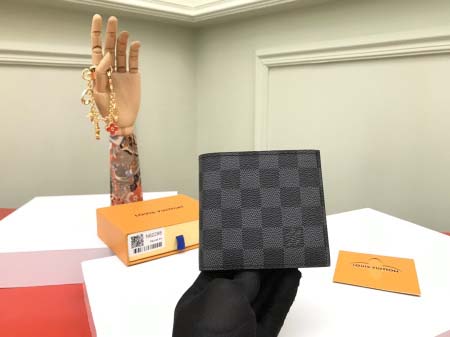 2025年12月8日入荷ヴィトン財布M62288N63336...