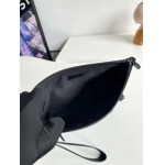 2025年12月8日入荷ヴィトン M40504TakeoffMonogram Eclipse iPad30×22×5cm 高品質新作/誕生日プレゼント