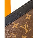 2025年12月8日入荷ヴィトン財布M14036 M81124 M81115 Gaston Wearable WalletPochette Voyage Monogram Shadow220 x 145 x 45高品質新作/誕生日プレゼント