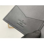 2025年12月8日入荷ヴィトン財布M13187“Couvertaux Passport NM”10 x 14 x 2.5 高品質新作/誕生日プレゼント