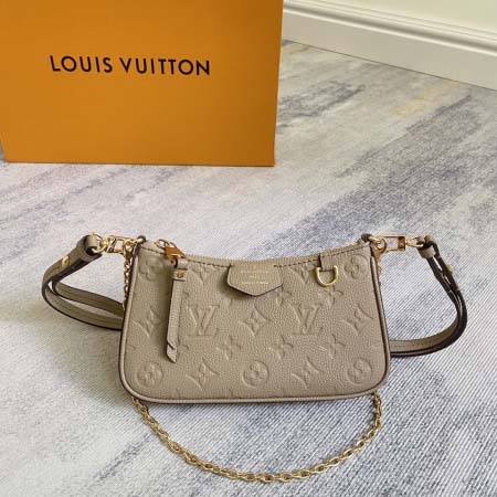 2025年12月9日入荷Louis Vuitton バッグ ...