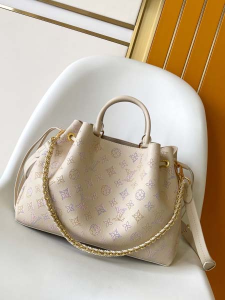 2025年12月9日入荷Louis Vuitton バッグM...