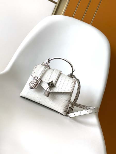 2025年12月9日入荷Louis Vuitton バッグN...