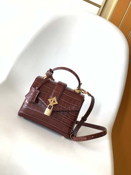 2025年12月9日入荷Louis Vuitton バッグN...