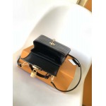 2025年12月9日入荷Louis Vuitton バッグN82033 N98925 N98928 N80432 N99017 N84714 N86012 Rose des Vents LV 27x11x19 高品質新作/誕生日プレゼント/