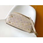 2025年12月9日入荷Louis Vuitton バッグM15116 Bella Tote 32.0 x 23.0 x 13.0 高品質新作/誕生日プレゼント/ZC工場