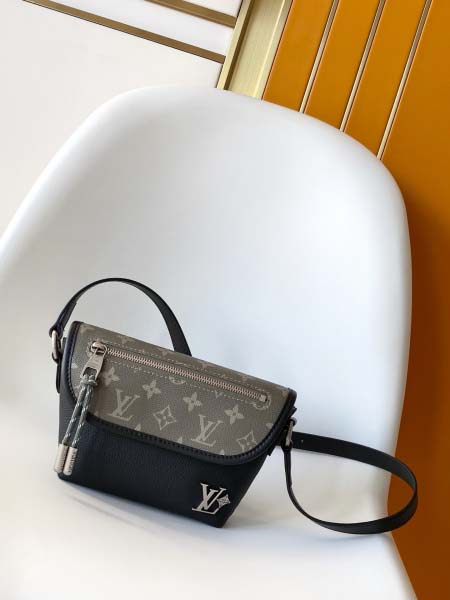 2025年12月9日入荷Louis Vuitton バッグ ...