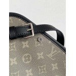 2025年12月9日入荷Louis Vuitton バッグ M12618 PulseMonogramLV22.5 × 16 × 5cm  高品質新作/誕生日プレゼント/ZC工場