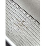 2025年12月9日入荷Louis Vuitton バッグ N82033 N98925 N98928 N80432 N99017 N84714 N86012 Rose des Vents LV 27x11x19 高品質新作/誕生日プレゼント