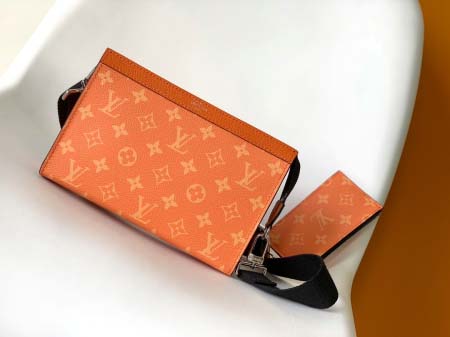 2025年12月9日入荷Louis Vuitton バッグM...