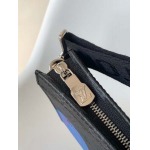 2025年12月9日入荷Louis Vuitton バッグM81972 LV x YK GASTON LV x YK Gaston x Monogram Eclipse Reverse 22 x 14.5 x 4.5 D  高品質新作/誕生