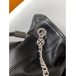 2025年12月9日入荷Louis Vuitton バッグM25545Off Duty LV Vibe LV Circle 24 x 11.5 x 33高品質新作/誕生日プレゼント/ZC工場