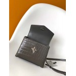 2025年12月9日入荷Louis Vuitton バッグN82033 N98925 N98928 N80432 N99017 N84714 N86012 Rose des Vents LV 27x11x19 高品質新作/誕生日プレゼント/