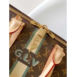 2025年12月9日入荷Louis Vuitton バッグ45CM  Keepall Bandoulière 45 Mon Monogram Monogram 27 x 20 x 45高品質新作/誕生日プレゼント/ZC工場