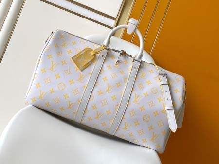 2025年12月9日入荷Louis Vuitton バッグ ...