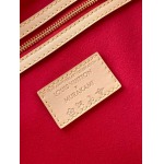 2025年12月9日入荷Louis Vuitton バッグ M13764 Keepall Bandoulière 45 x Monogram 27 x 20 x 45  高品質新作/誕生日プレゼント/ZC工場