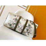 2025年12月9日入荷Louis Vuitton バッグ M00160 Keepall Bandoulière 45 Monogram Giant Monogram Reverse 45x27x20cm 高品質新作/誕生日プレゼント/ZC