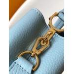 2025年12月9日入荷Louis Vuitton バッグM13707 Capucines East West MiniLouis Vuitton 22 x 12 x 8高品質新作/誕生日プレゼント/ZC工場