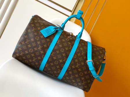 2025年12月9日入荷Louis Vuitton バッグM...