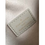 2025年12月9日入荷Louis Vuitton バッグM25602 Side Trunk Minigram Bold Monogram Nicolas Ghesquière 23.5 x 16.0 x 8.5 高品質新作/誕生日プレゼン