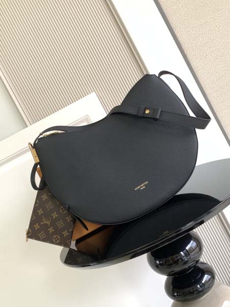 2025年12月9日入荷Louis Vuitton バッグM...