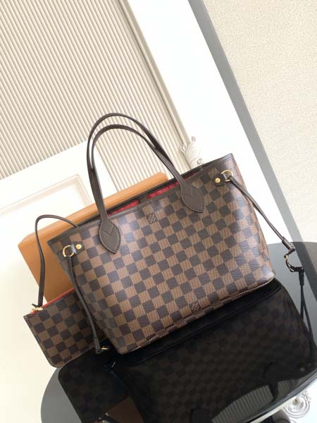 2025年12月9日入荷Louis Vuitton バッグN...