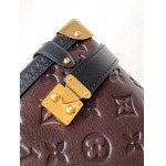 2025年12月9日入荷Louis Vuitton バッグM26304 2025 Side Trunk Monogram 23.5 x 16. 高品質新作/誕生日プレゼント/ZC工場