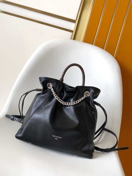 2025年12月9日入荷Louis Vuitton バッグM...