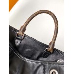 2025年12月9日入荷Louis Vuitton バッグM25522 LV Vibe Off Duty 25 x 10 x 24 00 高品質新作/誕生日プレゼント/ZC工場