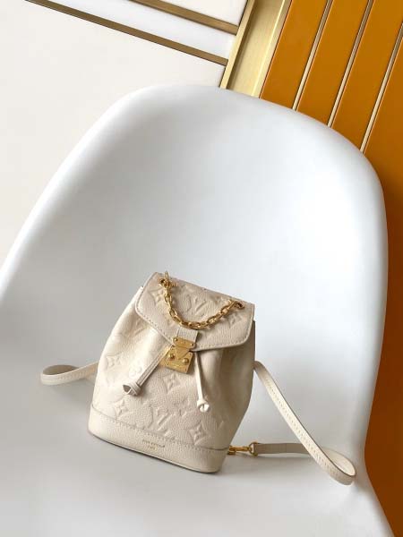 2025年12月9日入荷Louis Vuitton バッグM...