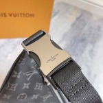 2025年12月9日入荷Louis Vuitton バッグM46035/Discovery Monogram Eclipse 44 x 15 x 9 xerox 高品質新作/誕生日プレゼント/ZC工場