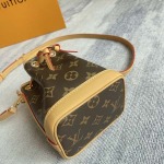 2025年12月9日入荷Louis Vuitton バッグNano Noé 1932 Noé Monogram M81266 13 x 16 x 10 高品質新作/誕生日プレゼント/ZC工場