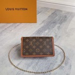 2025年12月9日入荷Louis Vuitton バッグM68746 Monogram Reverse Dauphine LV Circle 18.5 x 12.0 x 5.0高品質新作/誕生日プレゼント/ZC工場