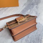 2025年12月9日入荷Louis Vuitton バッグM45958 M44391 Dauphine 2019 Nicolas Ghesquière Monogram Monogram Reverse 25.0 高品質新作/誕生日プレゼン