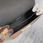 2025年12月9日入荷Louis Vuitton バッグM45958 M44391 Dauphine 2019 Nicolas Ghesquière Monogram Monogram Reverse 25.0 高品質新作/誕生日プレゼン