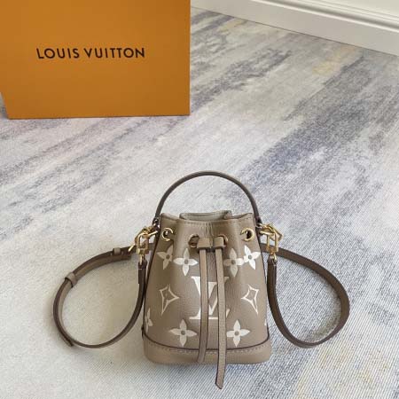 2025年12月9日入荷Louis Vuitton バッグM...