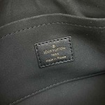 2025年12月9日入荷Louis Vuitton バッグM23641/M23698/M23640 OnTheGo Monogram Giant Monogram 25.0 x 13.0 x 10.0 高品質新作/誕生日プレゼント/ZC工場