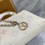 2025年12月9日入荷Louis Vuitton バッグM25596 Monogram Empreinte S-lock LV Circle 12.5 高品質新作/誕生日プレゼント/ZC工場
