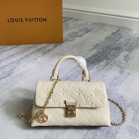 2025年12月10日入荷Louis Vuitton バッグ...