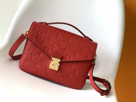 2025年12月10日入荷Louis Vuitton バッグ...