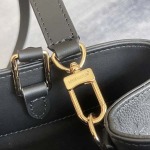 2025年12月10日入荷Louis Vuitton バッグ高品質新作/誕生日プレゼント/ZC工場