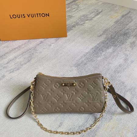 2025年12月10日入荷Louis Vuitton バッグ...
