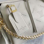 2025年12月10日入荷Louis Vuitton バッグ高品質新作/誕生日プレゼント/ZC工場