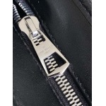 2025年12月10日入荷Louis Vuitton バッグ高品質新作/誕生日プレゼント/ZC工場